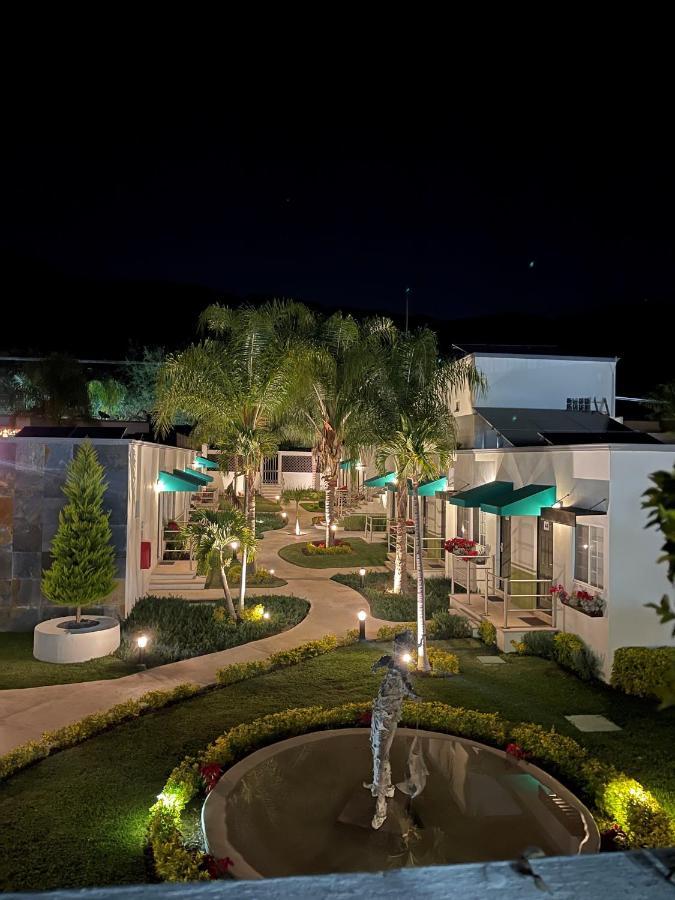 Hotel Del Pescador Ajijic Ngoại thất bức ảnh
